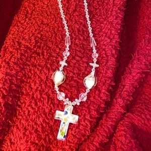 ✝️Clear crystal & glass cross necklace 12”